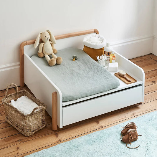 Changing table on the floor